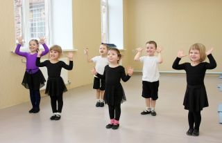 Уроки танцев для самых маленьких 2- 3,5 лет