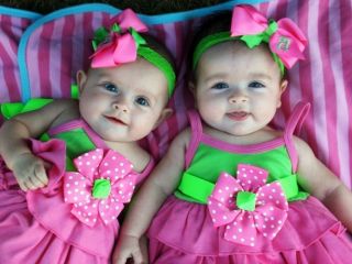 Двойная радость: дети-близнецы звездных родителей