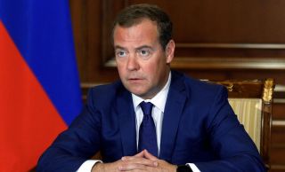 Медведев призвал подготовиться к возможным угрозам России со стороны НАТО