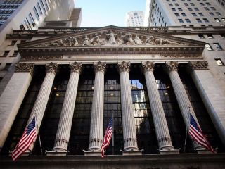 Что такое NYSE (Нью-Йоркская фондовая биржа)?