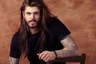 Длинные волосы у мужчин: как вырастить и, как за ними ухаживать