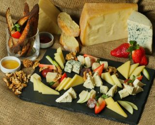 Сырный Сомелье – это место, где любят, знают и ценят сыр