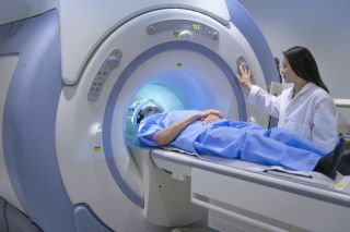 Страховая компания «СОГАЗ-Мед» рассказывает о том, как пройти МРТ и КТ по полису ОМС