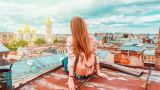Какие впечатления оставляют экскурсии по крышам зданий в Санкт-Петербурге?