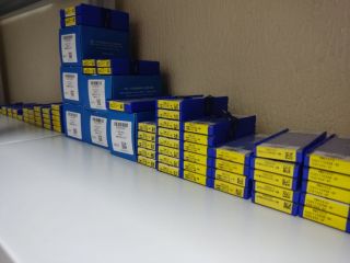 Продам пластины, фрезы, державки, метчики, винты, сверла