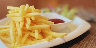 Addiction: чипсы и картофель фри вызывают привыкание наравне с никотином