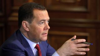Медведев: Россия пока не использовала весь арсенал возможных средств поражения