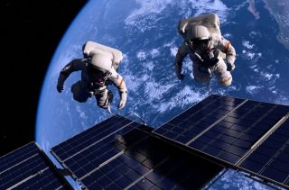 Чем занимаются космонавты в космосе?