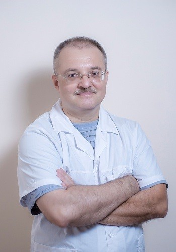 Хирург Авакимов Владимир Владимирович
